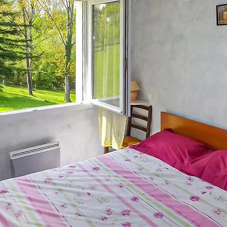 Casa de Férias Jolie Maison A La Campagne